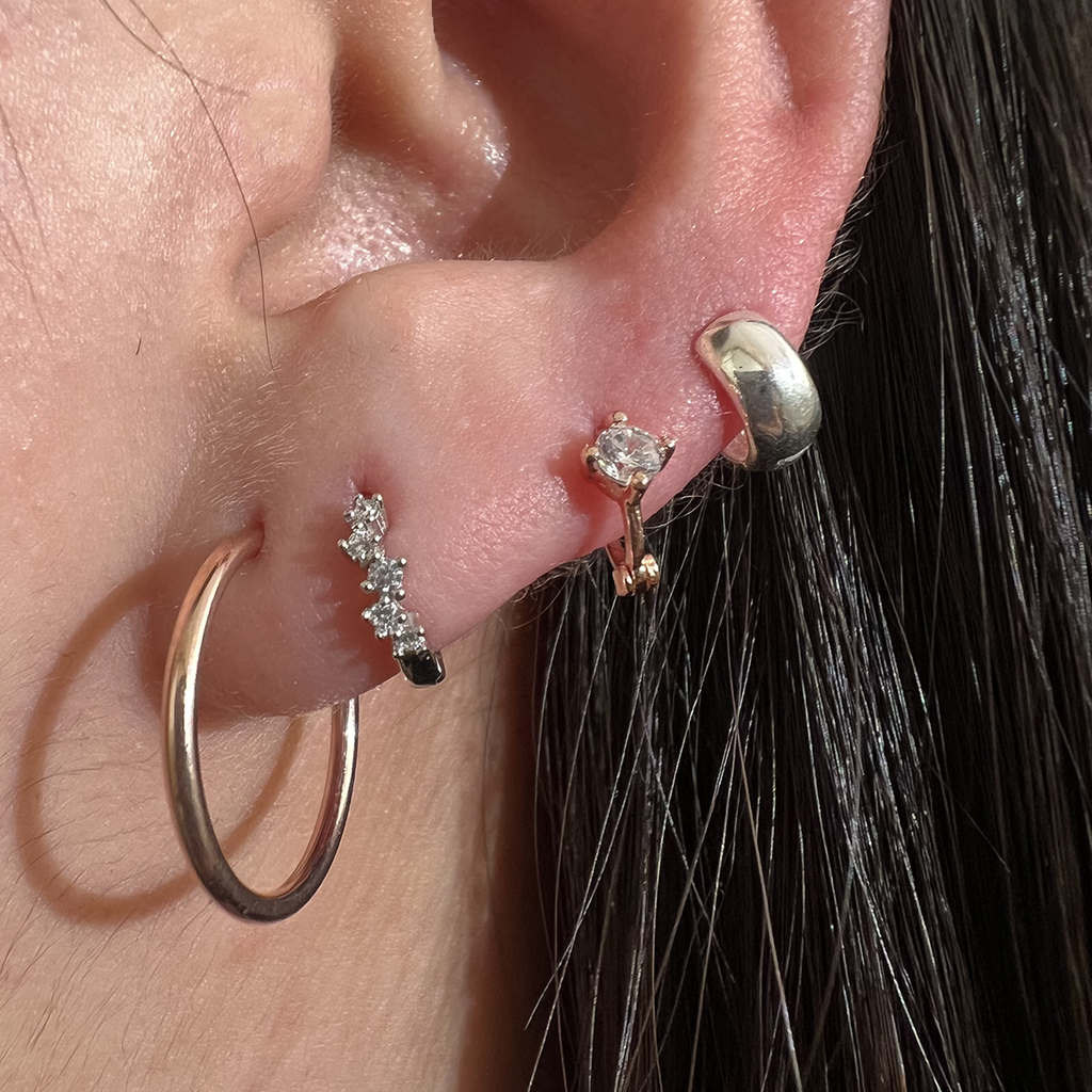 Huggie Creolen – Gold Shine