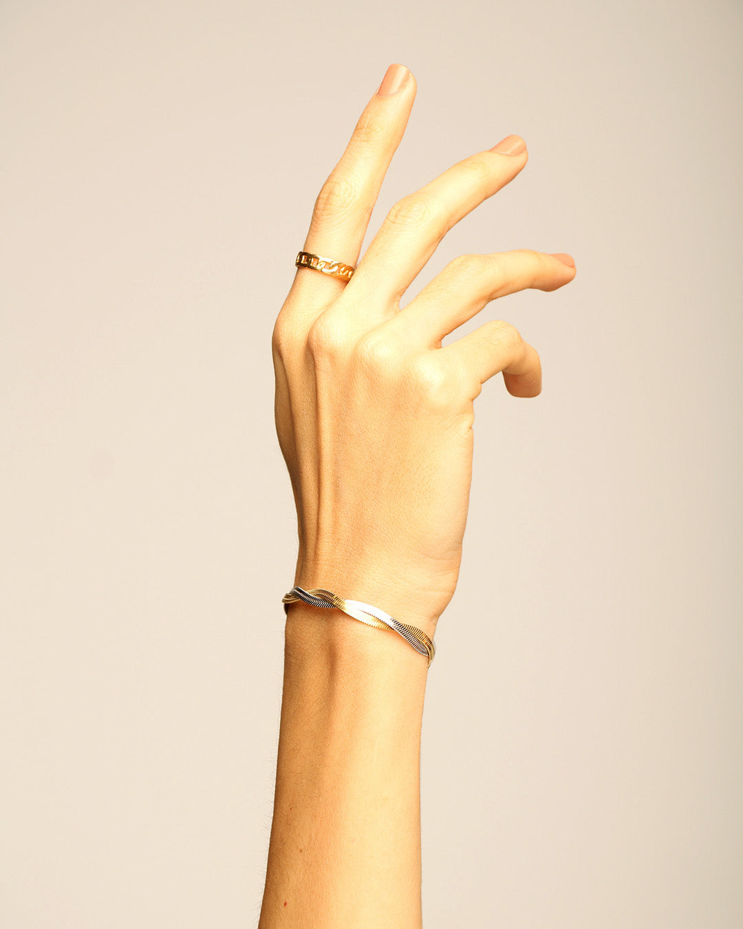 Asia Armband – Gold & Pearl