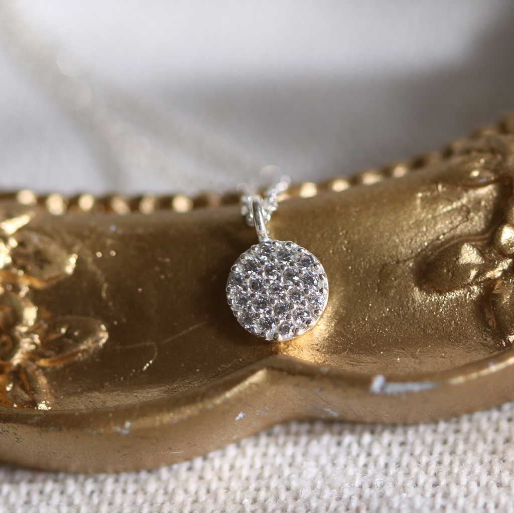 Kreisförmige Anhängerkette – Zirkonia